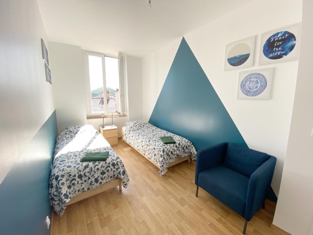 סן-אטיין 22 Chic & Cosy Grand Appart 92M2 Parking Gratuit Hypercentre Netflix מראה חיצוני תמונה